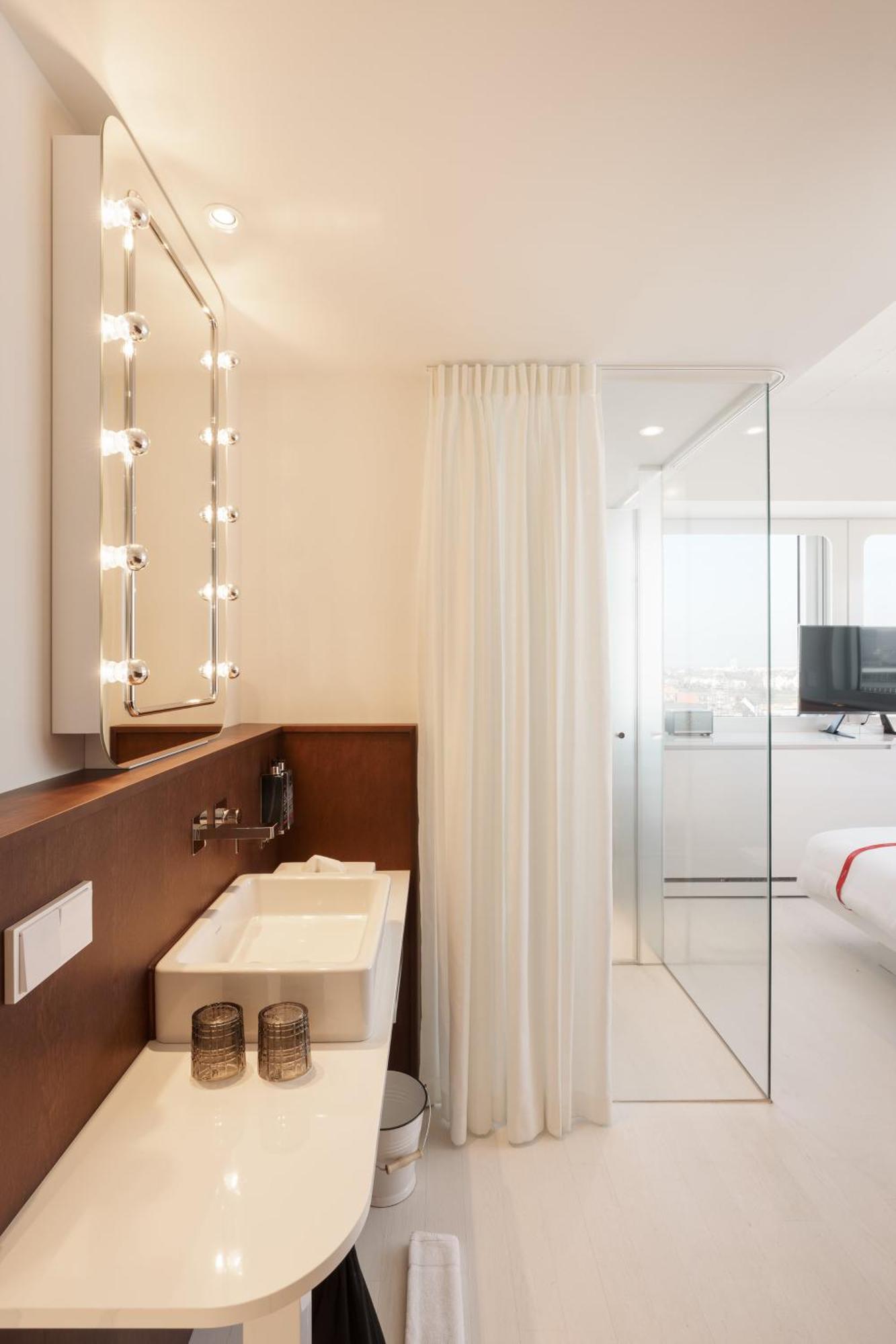 Ruby Luna Hotel Düsseldorf Eksteriør bilde